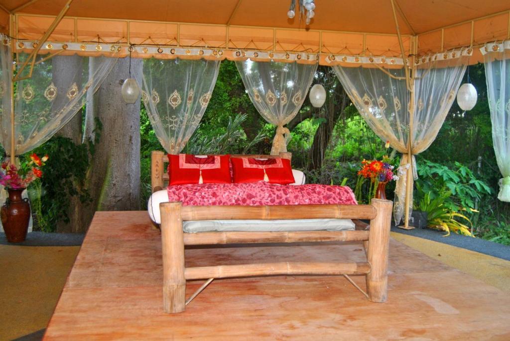 Parrot Paradise Resort Boljoon Esterno foto