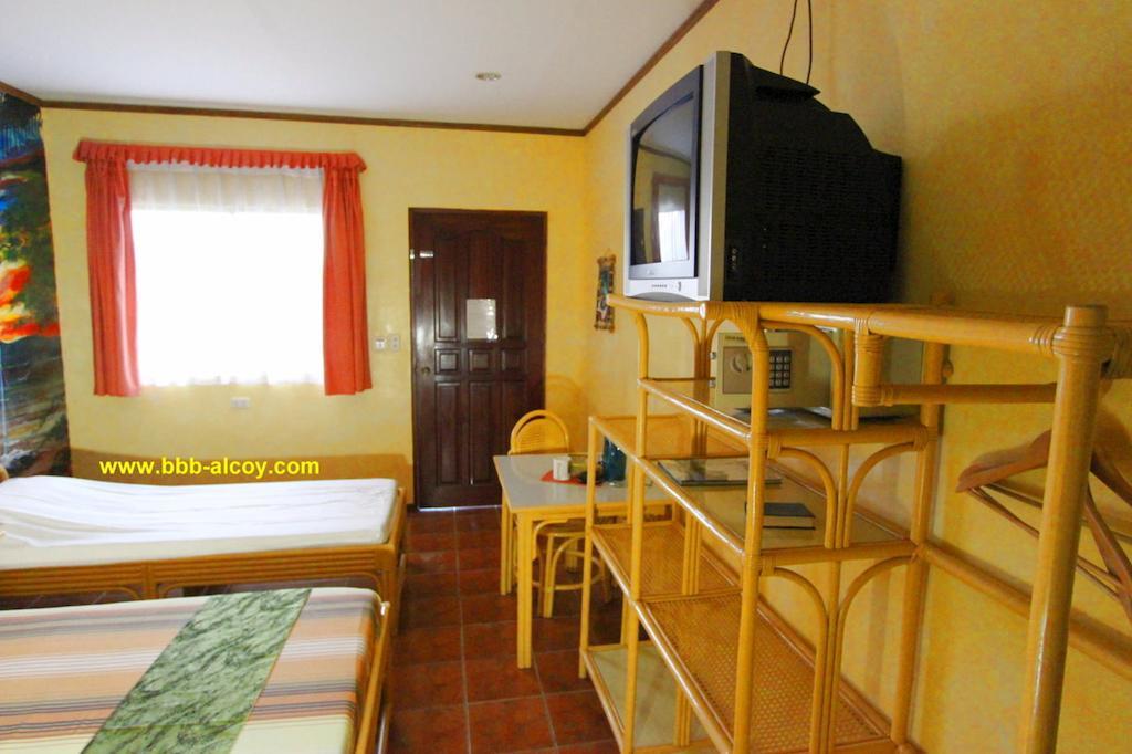Parrot Paradise Resort Boljoon Camera foto