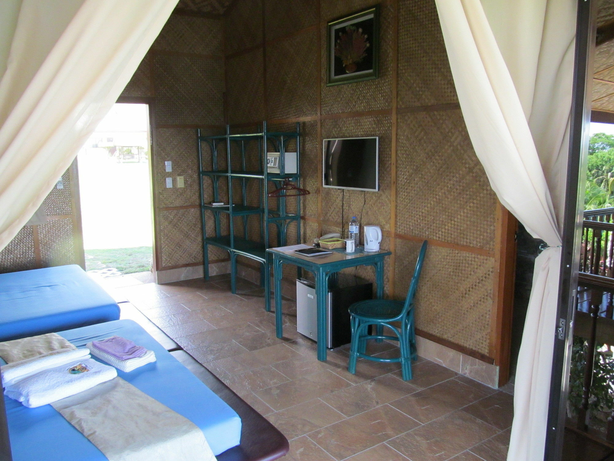Parrot Paradise Resort Boljoon Esterno foto